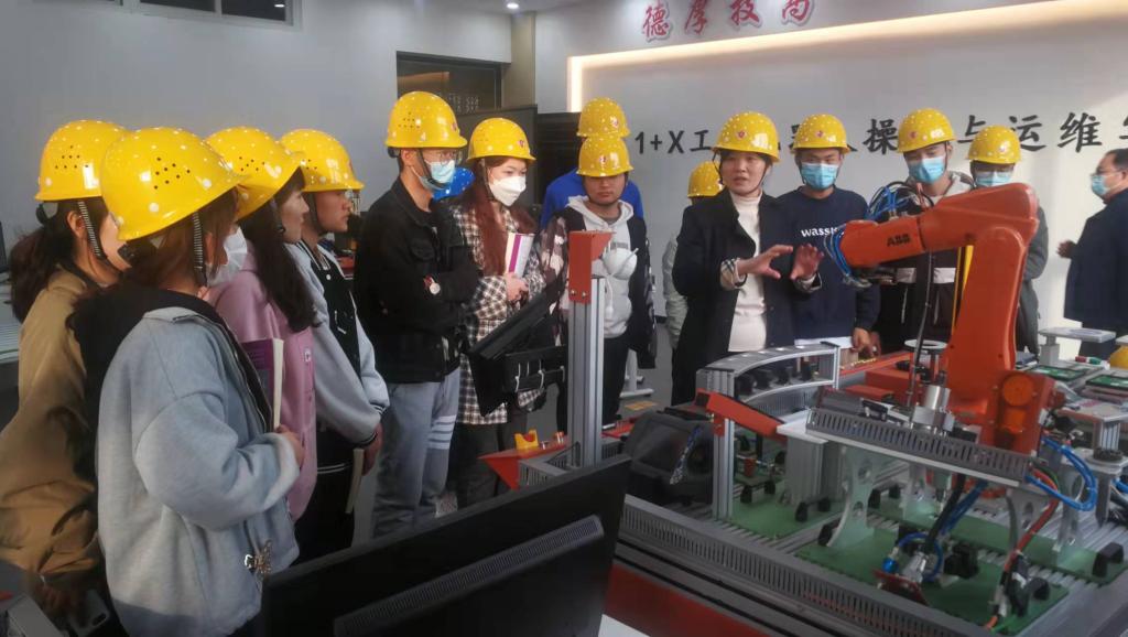 2cef8e7e184de1e7a1b1d592221bfc1